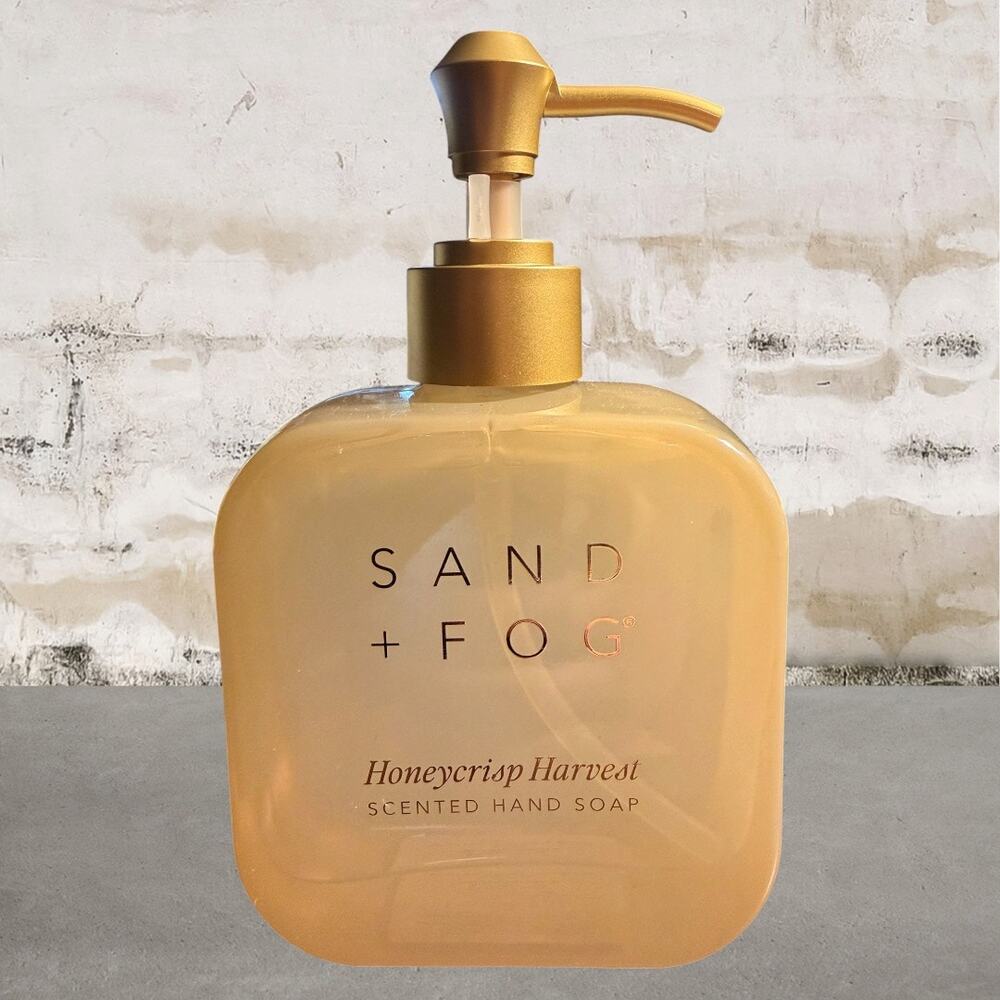 Sand + Fog Honeycrisp Harvest 8.5 oz Liquid Hand Soap NEW
